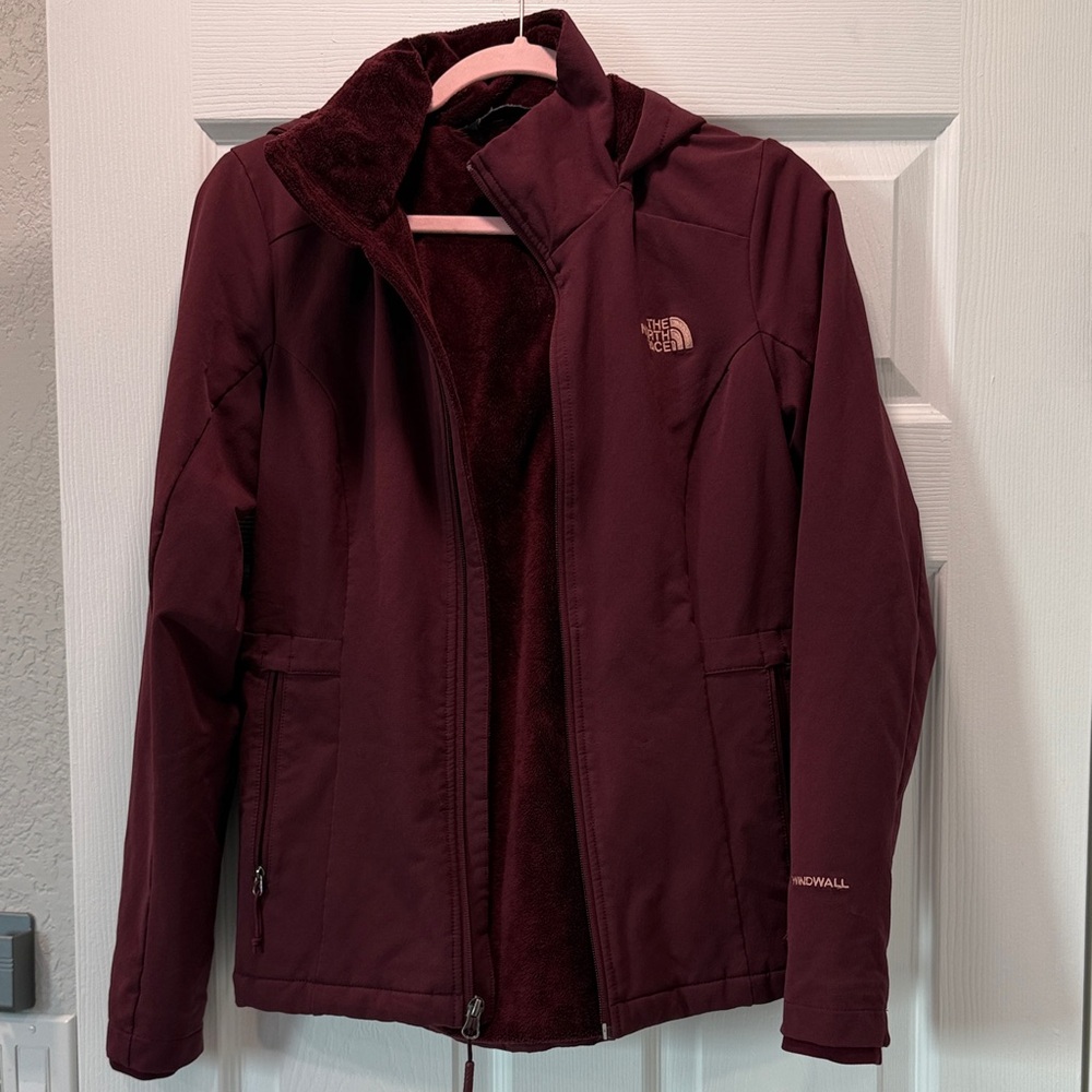 The North Face Women's Snow Jacket in Rich Burgundy